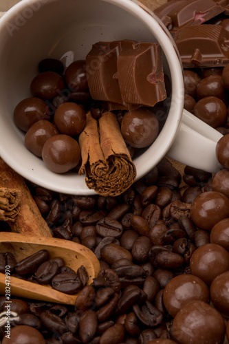 Bild auf Leinwand Bodegon chocolate cafe y canela