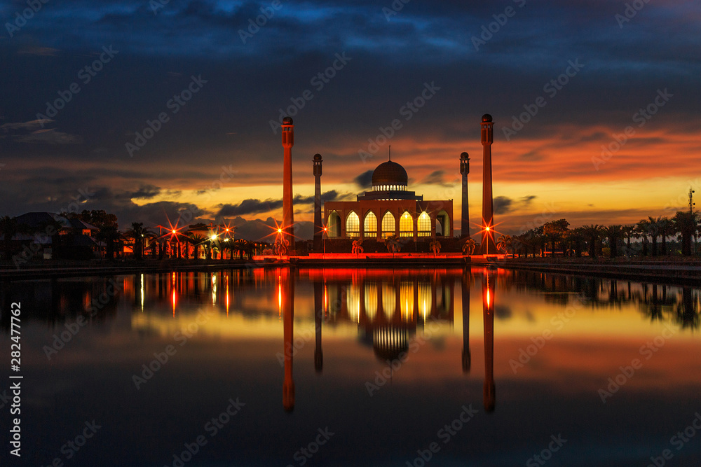 Fototapeta premium mosque at sunset