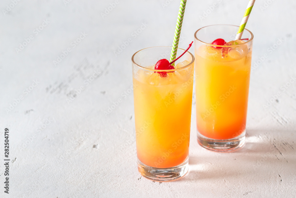 Tequila sunrise cocktails Tequila sunrise cocktails
