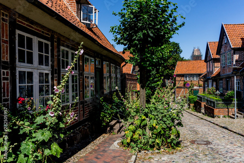 Obraz na płótnie Ratzeburg old town with a view of the cathedral w salonie