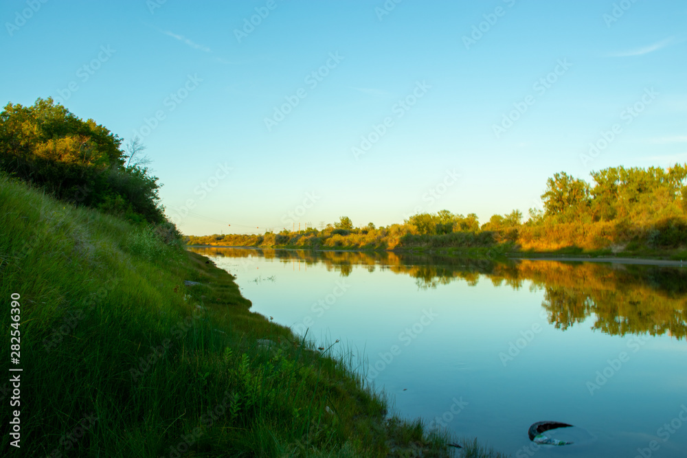 Fototapeta premium View of the South Saskatchewan River