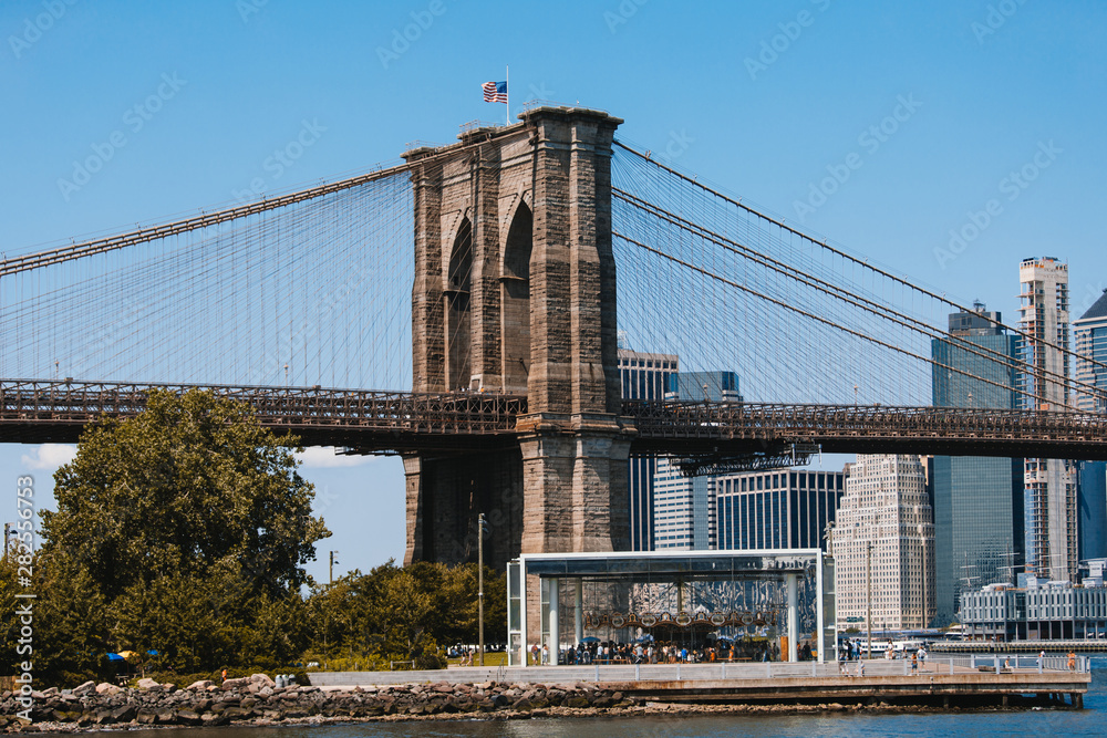 Obraz premium Brooklyn Bridge in New York City