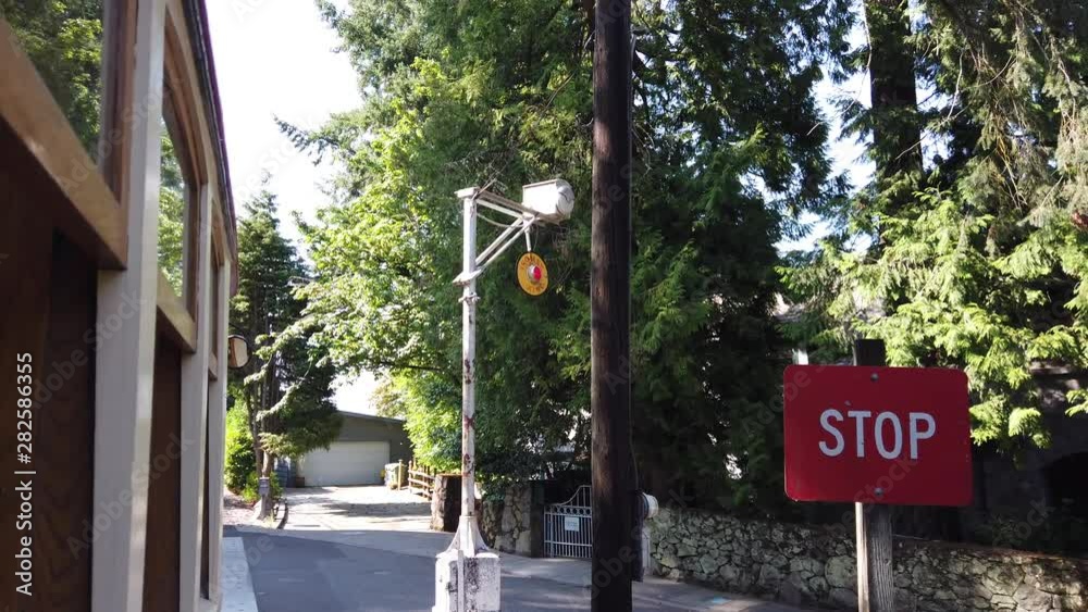 Willamette Trollley Crossing at a Wig Wag