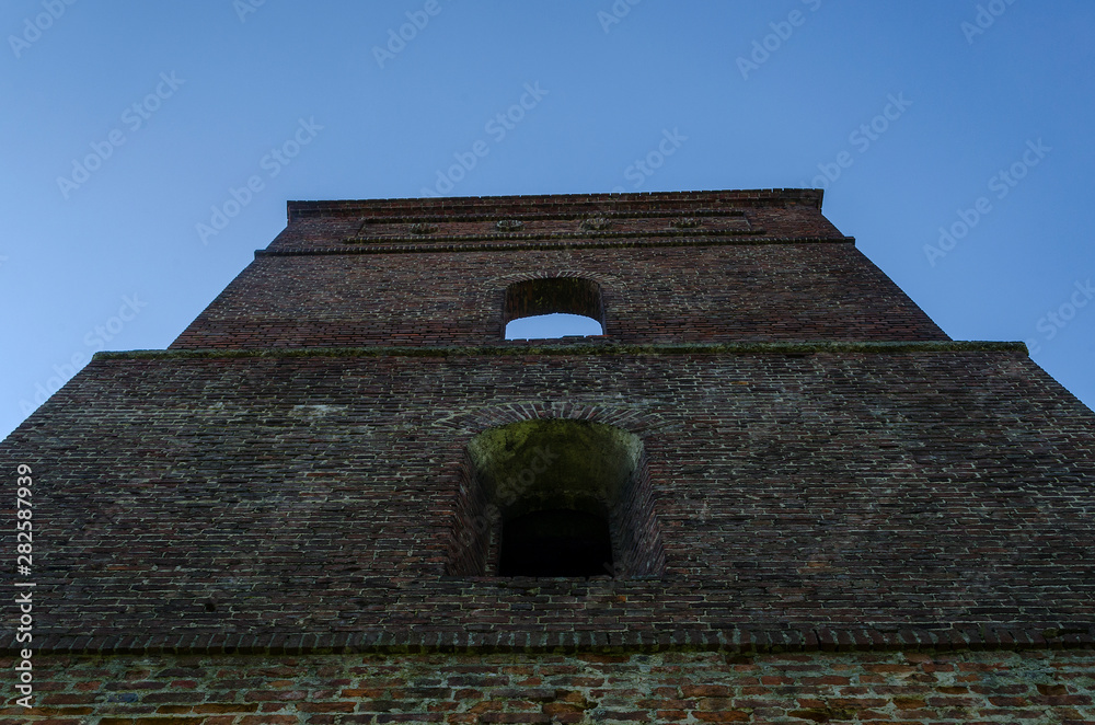 Fototapeta premium wieża kościelna