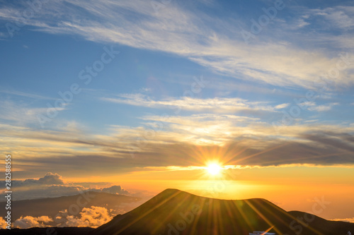 マウナケア山の夕焼け photo