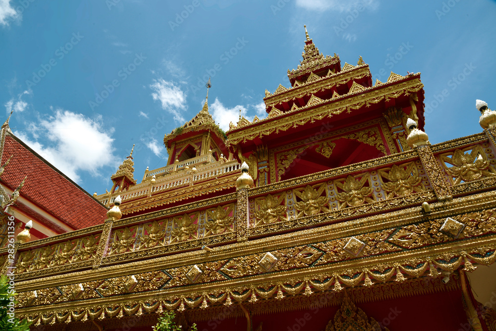 Naklejka premium Buddhistische Tempel in Nakhon Phanom Thailand