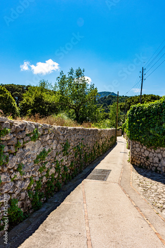 taly, Capri, detail of path leading to Villa Jovis