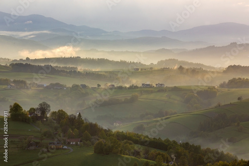 Fototapeta Naklejka Na Ścianę i Meble -  Beskid Sądecki - Karpaty Góry