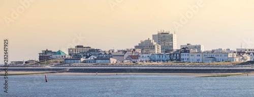 Insel Norderney Blcik von Fähre ankunft Nordsee Deutschland