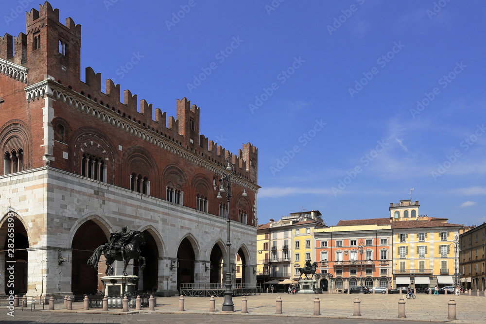 piacenza city with cavalli square in italy 