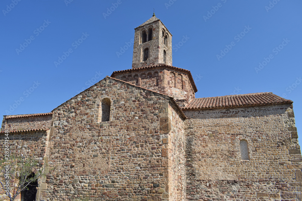 Fototapeta premium Conjunto monumental de Egara, Iglesia Santa Maria en Tarrasa Barcelona 