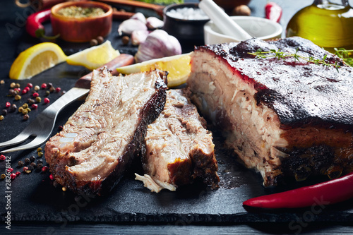 Εκτύπωση καμβά caribbean roasted jerk pork belly, top view