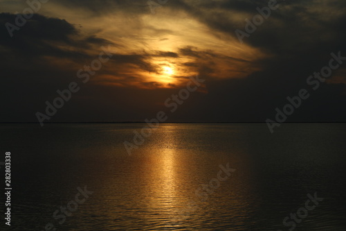 sunset over the sea © Саша Повстяной