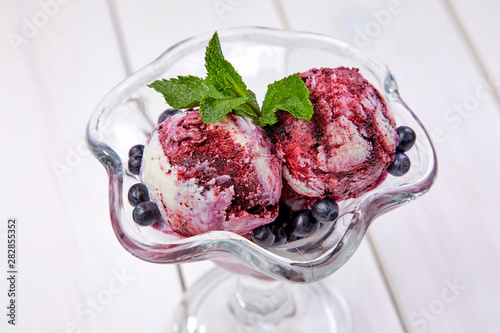 ice cream with fresh berries