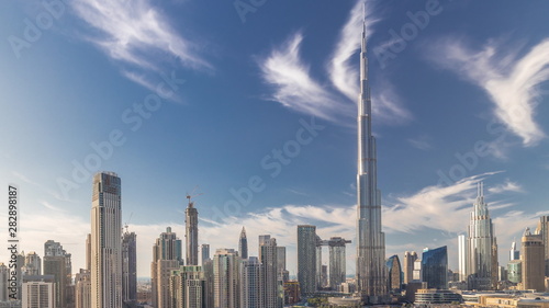 Tela Dubai Downtown skyline timelapse with Burj Khalifa and other towers paniramic vi