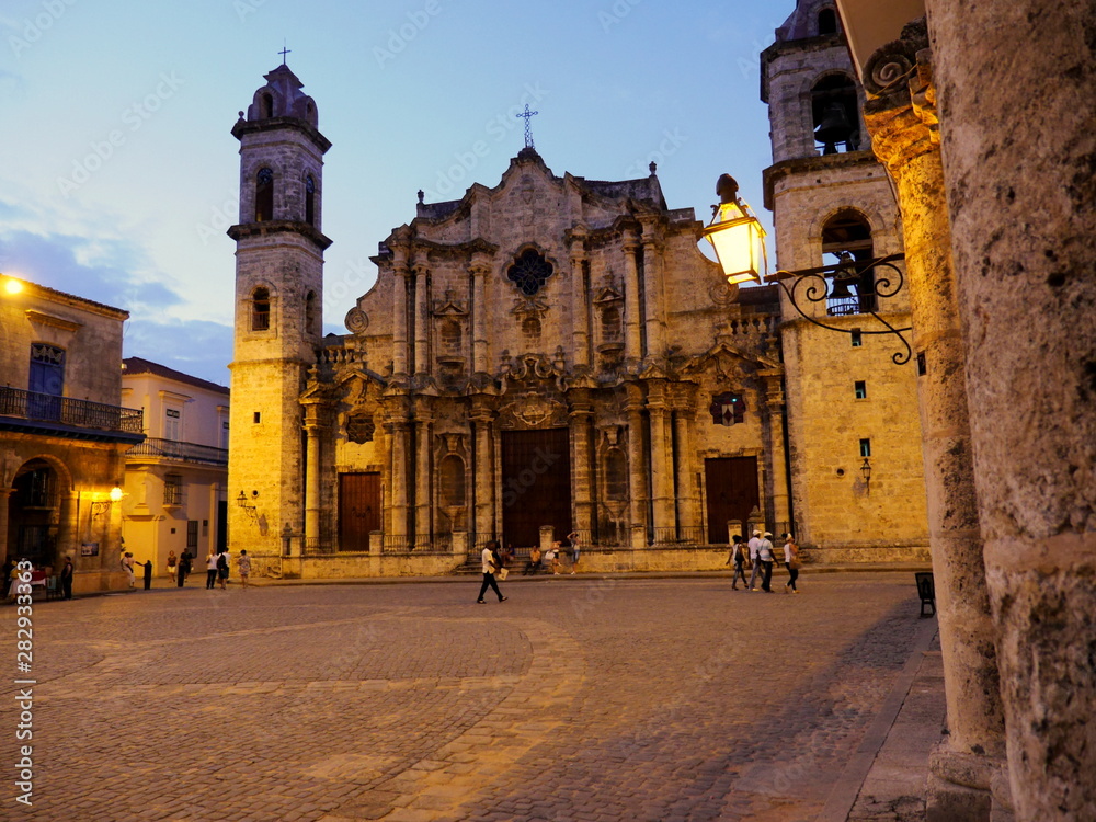 Cathédrale San Cristobal vieille Havane Cuba
