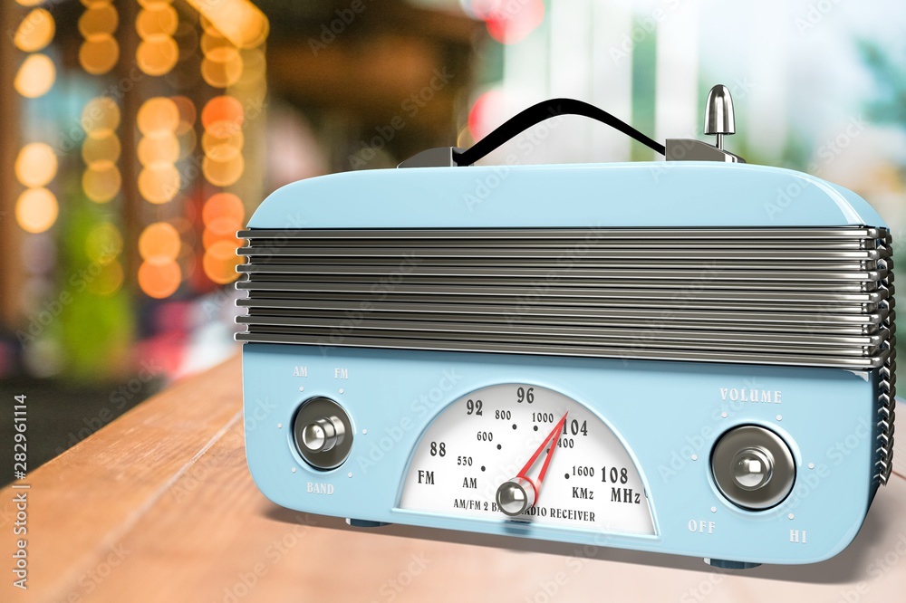 Obraz premium Old retro radio on background