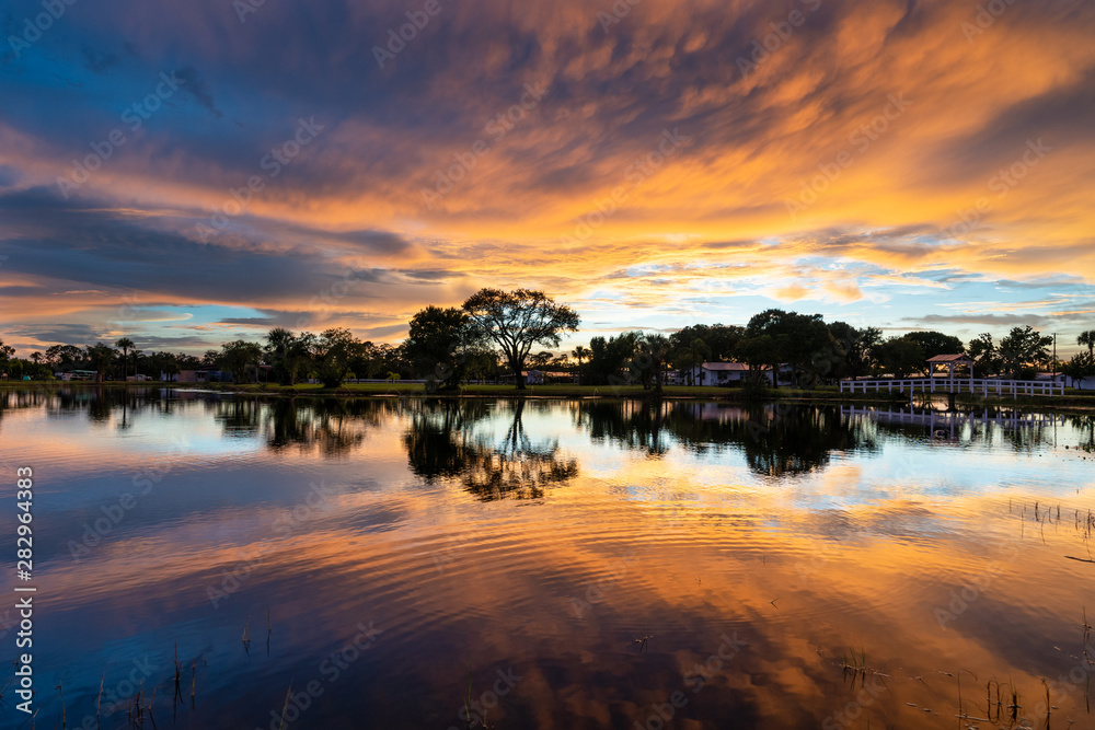 Fototapeta premium Beautiful Sunset 2