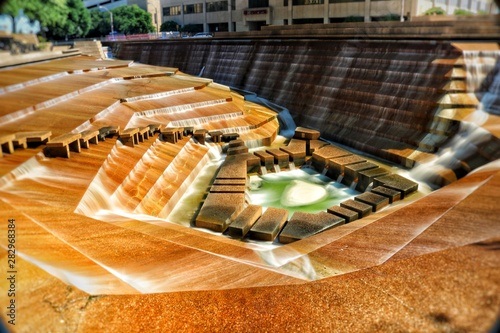 Bild auf Leinwand Fort Worth Water Gardens