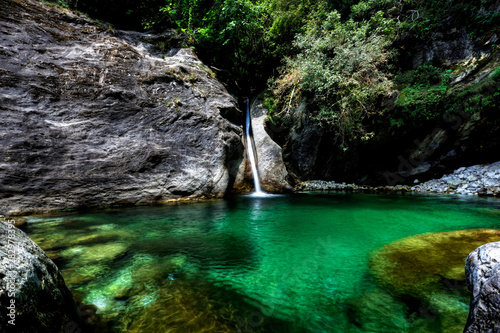 Fototapeta Naklejka Na Ścianę i Meble -  waterfall in deep forest