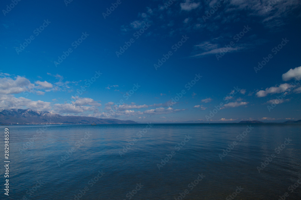 琵琶湖　水平線