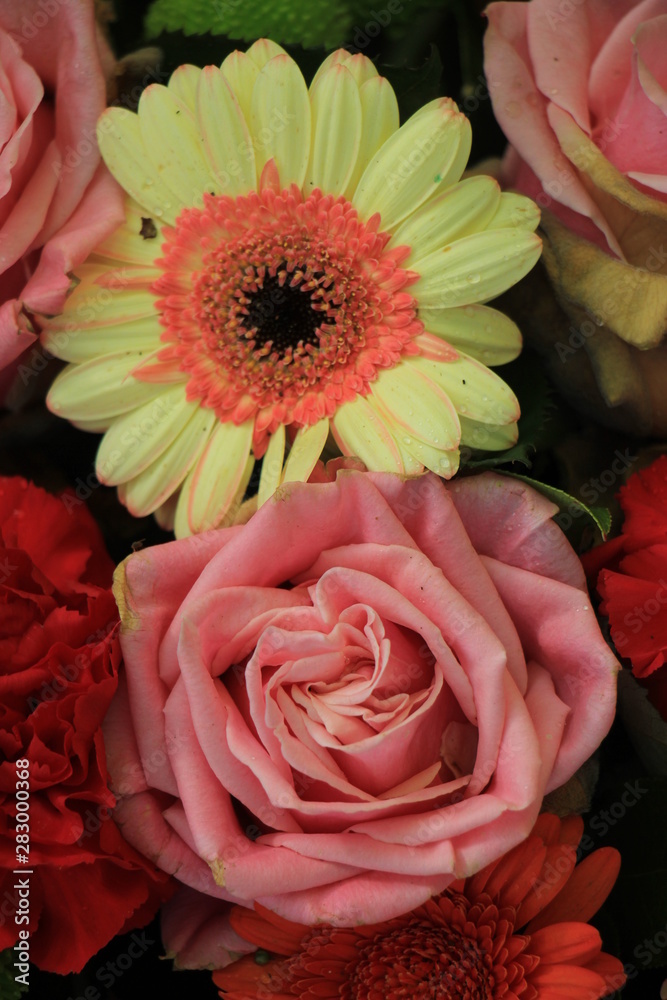 Fototapeta premium Pastel wedding flowers