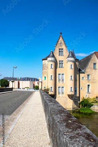 La Flèche. Le château des Carmes. Sarthe. Pays de la Loire