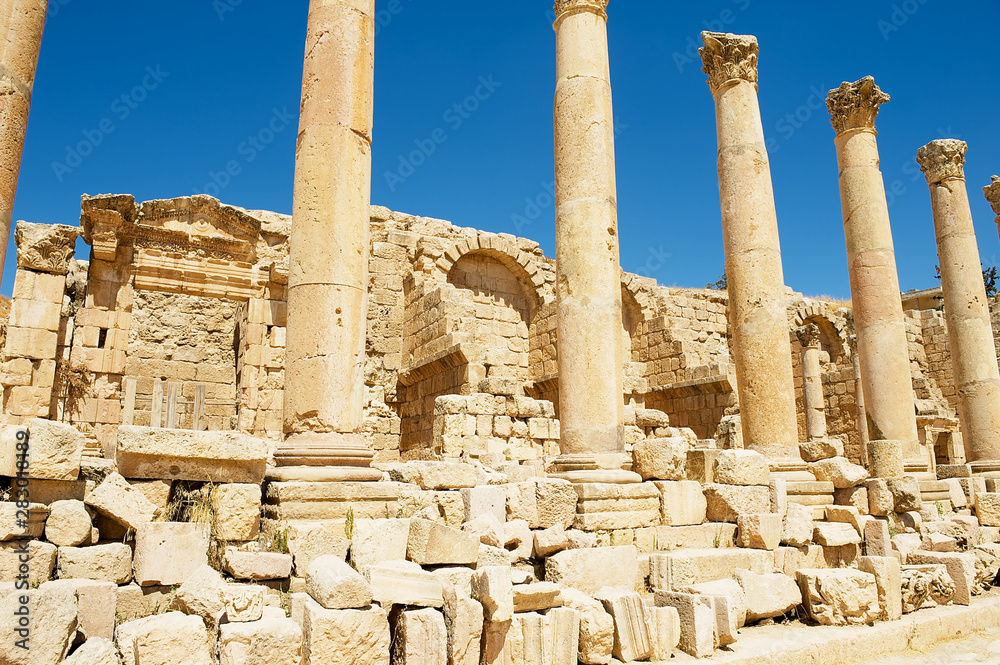 Fototapeta premium Ruins of the Colonnade street in the ancient Roman city of Gerasa (modern Jerash) in Jordan.