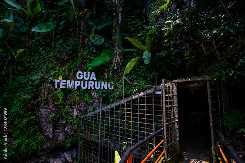 Gua Tempurung Caves, Ipoh, Malaysia photo