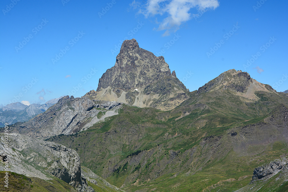 Fototapeta premium Pirineo francés - Midi - lagos