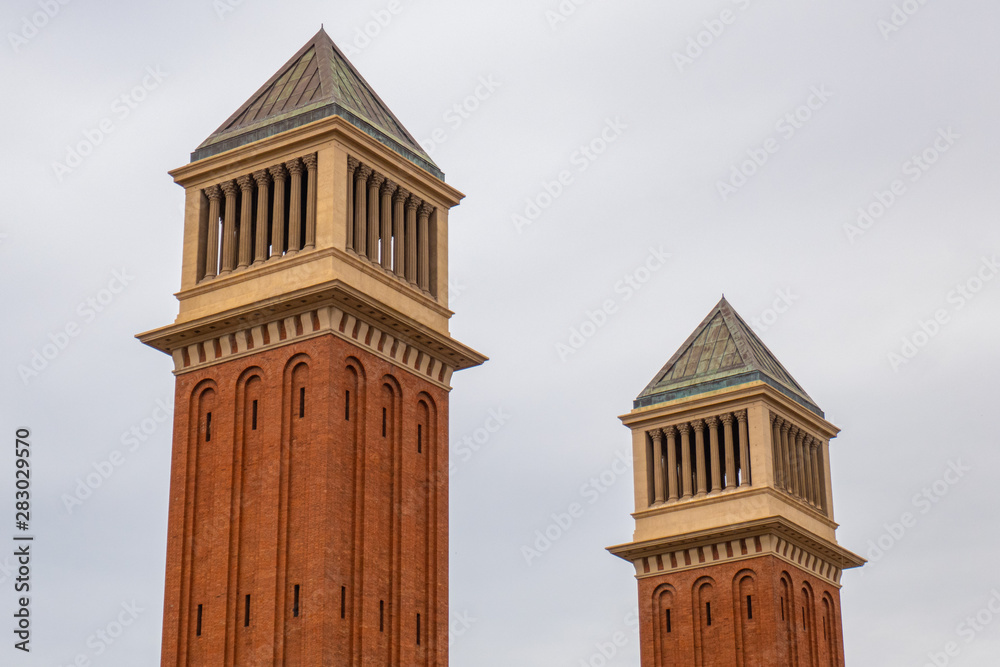 Le Torres Venecianes, Torri Veneziane in Piazza di Spagna a Barcellona, Spagna