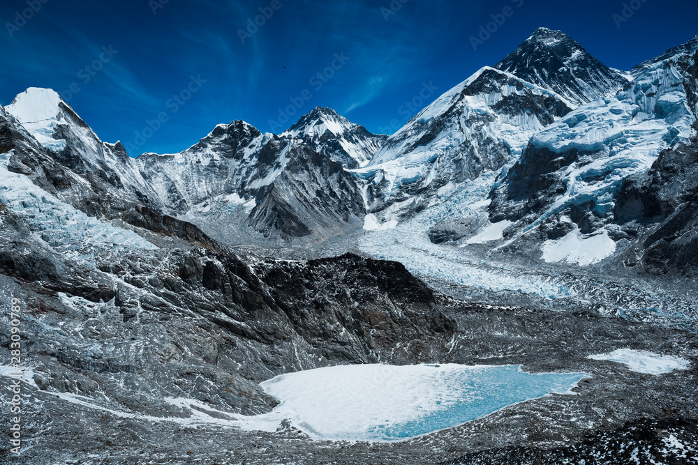 Everest view with lake from Kalapathar