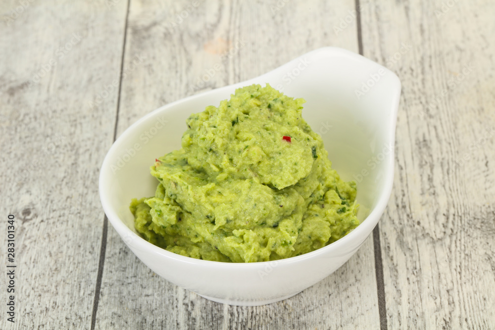 Avocado guacamole sauce with chili pepper Avocado guacamole sauce with chili pepper