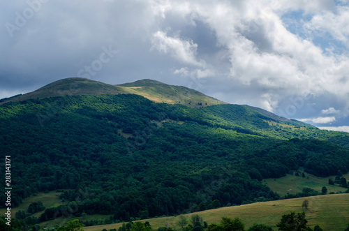 Fototapeta Naklejka Na Ścianę i Meble -  bieszczady panorama