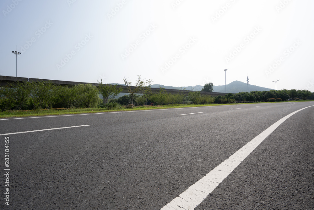 Fototapeta premium road in park