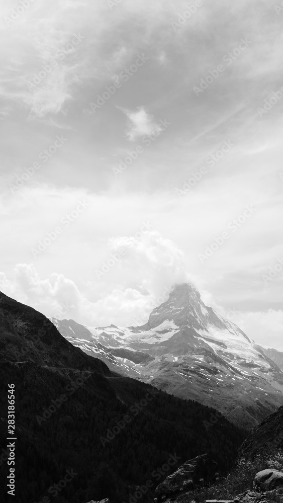 Matterhorn Black&White
