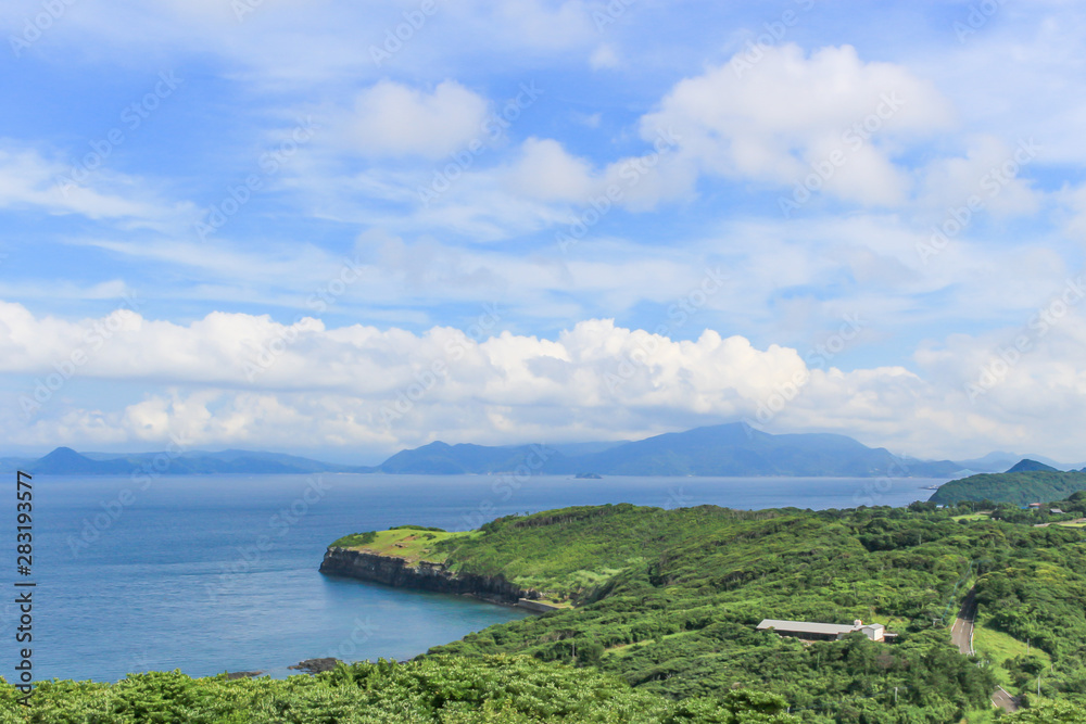 大バエ灯台から見た海　長崎県生月島