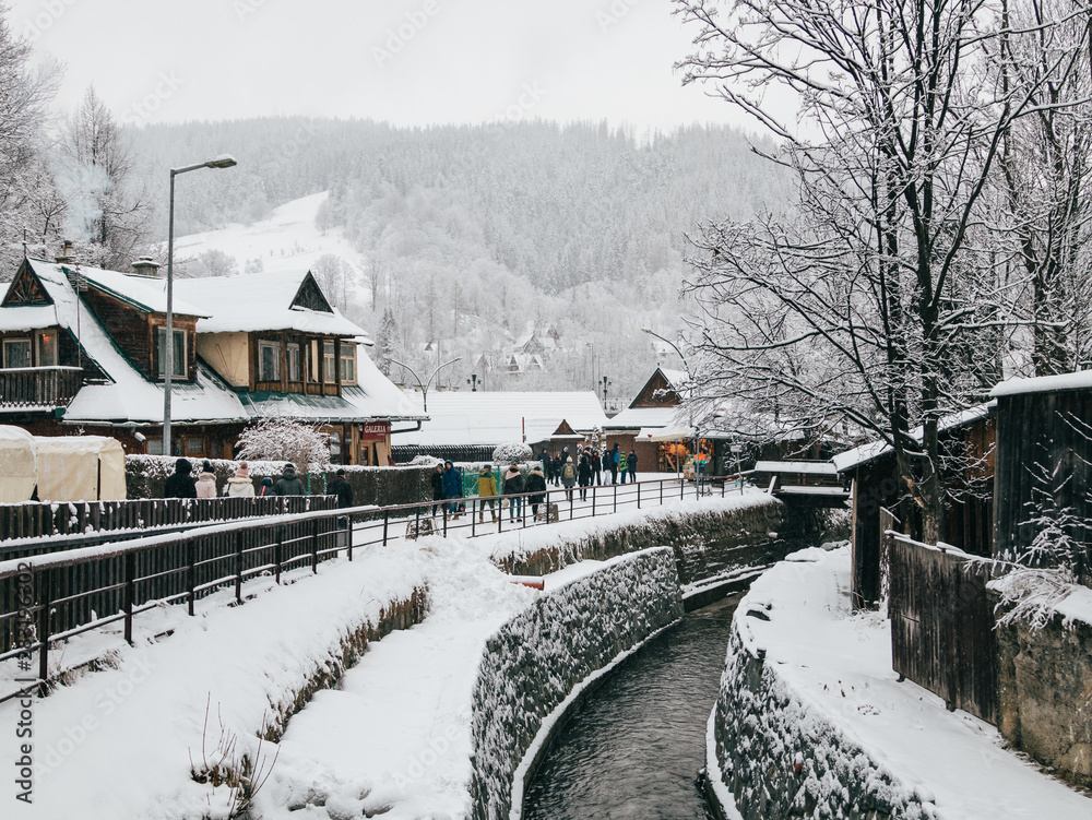 Zakopane Droga na Gubałówkę Zima