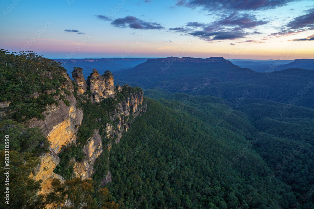 sunset at three sisters lookout, blue mountains, australia 54