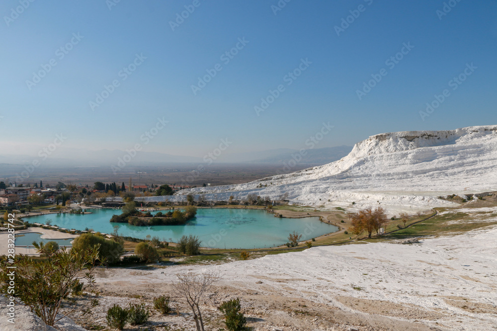 Obraz premium pamukkale glacier in denizli turkey
