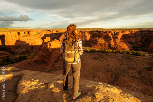A hiker in the Canyon de Chelly National Monument