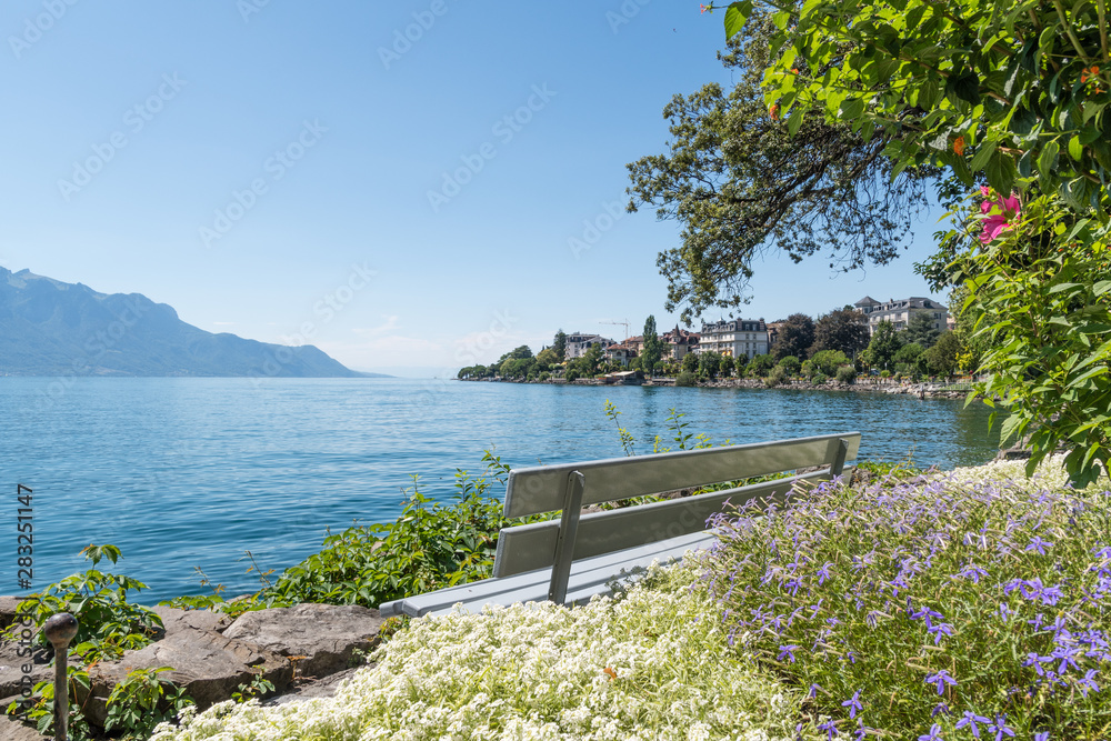 Fototapeta premium Montreux sur la riviera Suisse