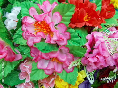  bright fabric flowers for designer cards