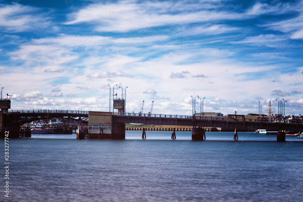 Fototapeta premium Causeway Port Adelaide