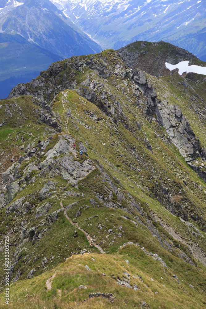 Fototapeta premium Mountains at Koenigsleiten, Austria, Zillertal