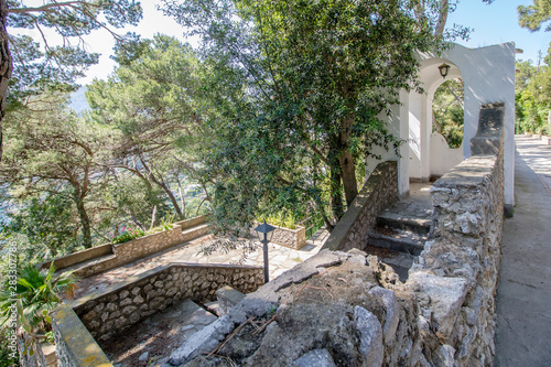 Die Aussichtsplattform Belvedere Tuoro in Capri, Italien photo