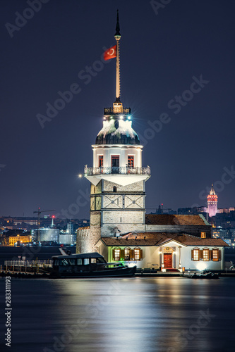 Photography Maiden's Tower, Maiden's Tower, night view, city lights, sea, landscape, mosque,
