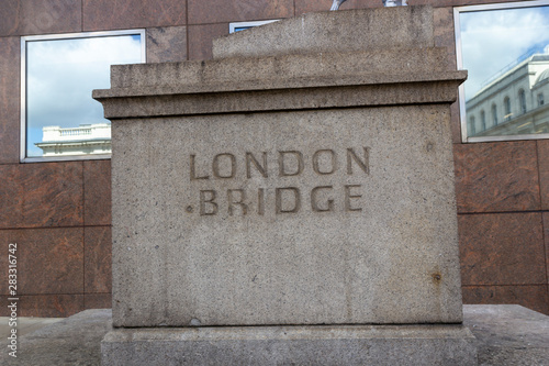 Sticker england london bridge signboard marble