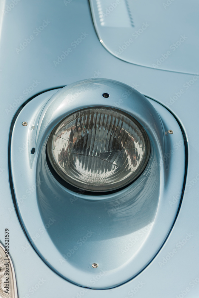 Light blue folding headlights