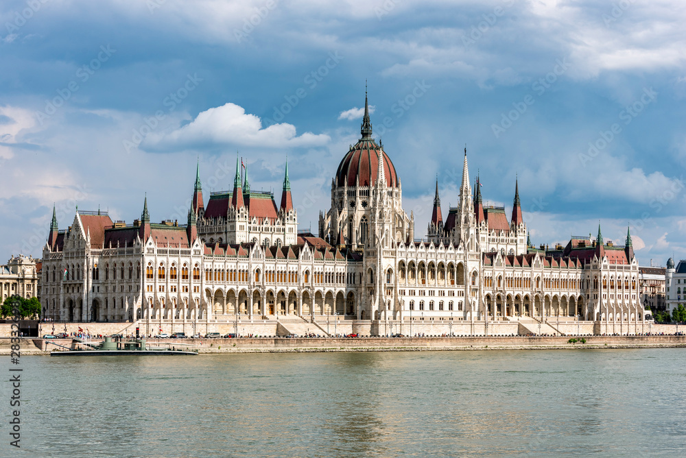 Das Parlamentsgebäude in Budapest, der Hauptstadt Ungarns